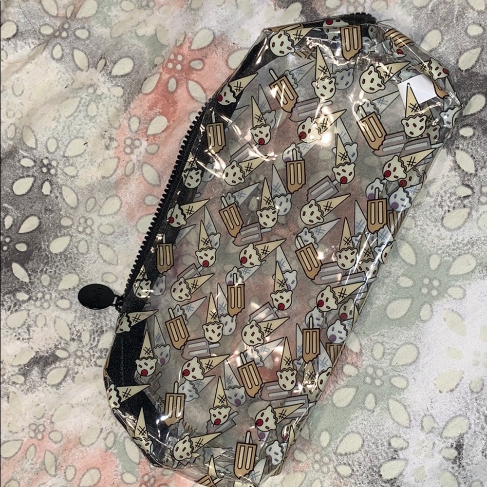 2/$10 or 5/$25 ipsy Plastic Transparent Ice Cream